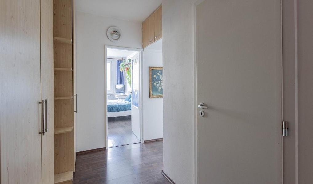 Paradise Apartment *
